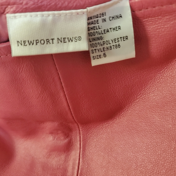 🚫SOLD🚫Pink Leather Skirt - Picture 3 of 3